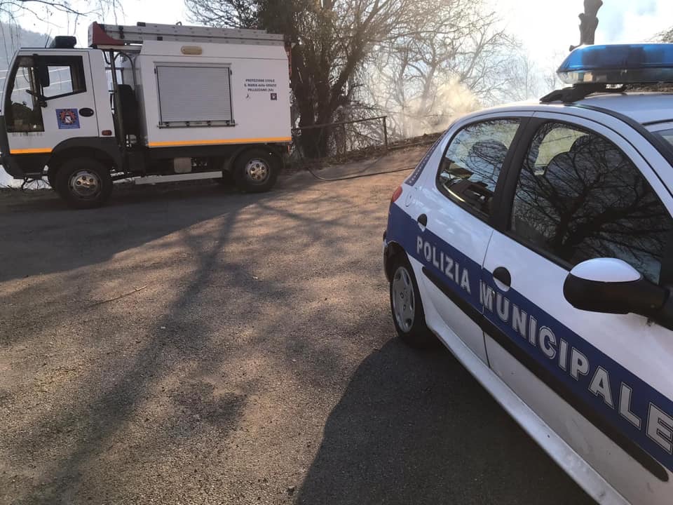 Domato incendio in località “Acqua del Corvo”