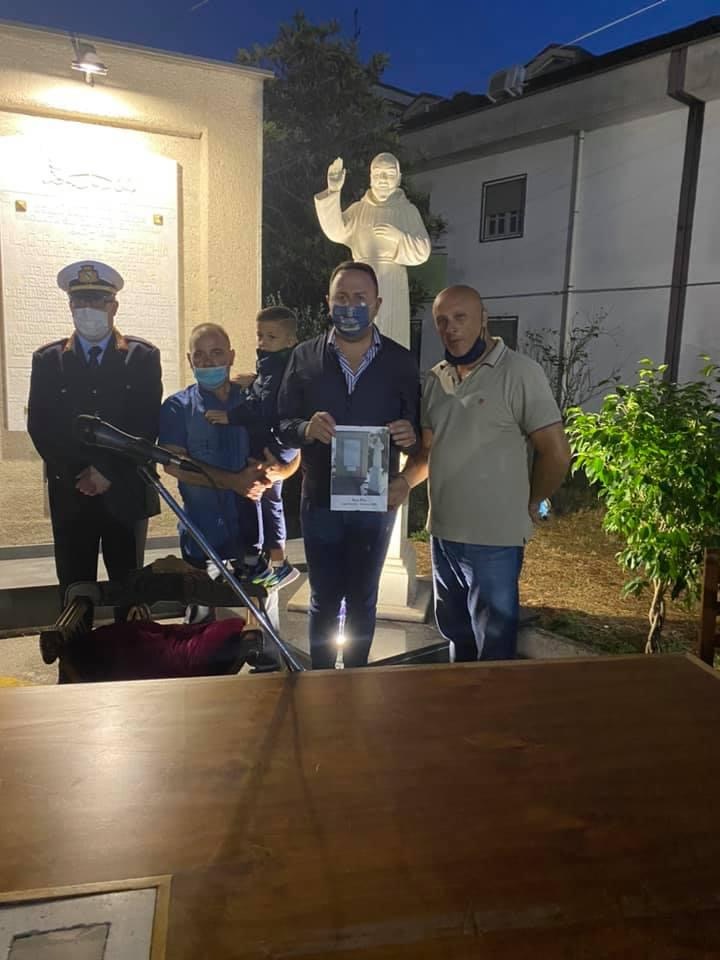 Benedetta la statua di S.Pio 