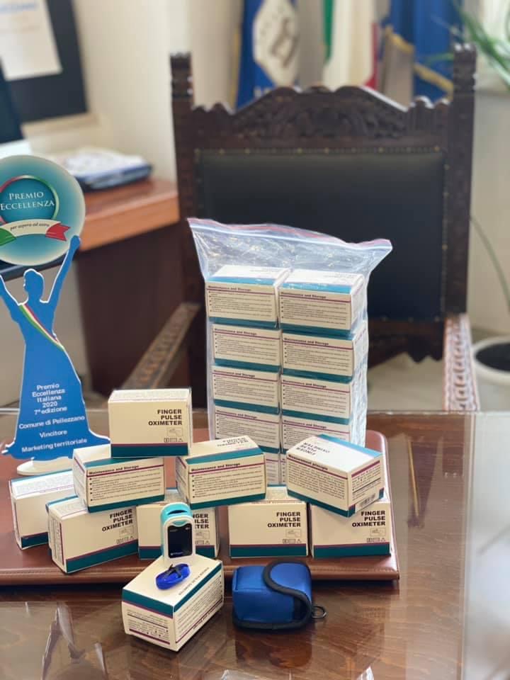 Un saturimetro per i nuclei familiari con positivi 