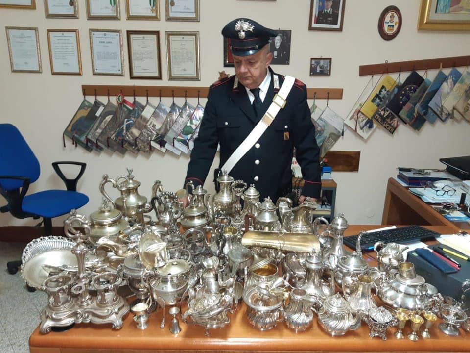 Furto a Coperchia, intervenuti i Carabinieri 