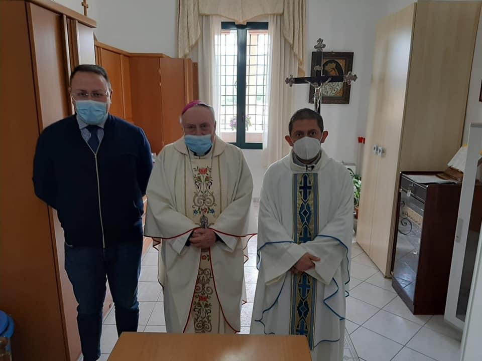 Presentazione reliquie dei Santi 