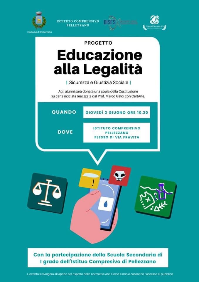 Copia della Costituzione in dono agli studenti 