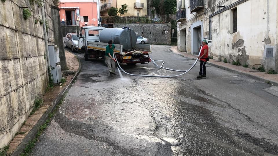 Rottura colonna fecale a Capriglia